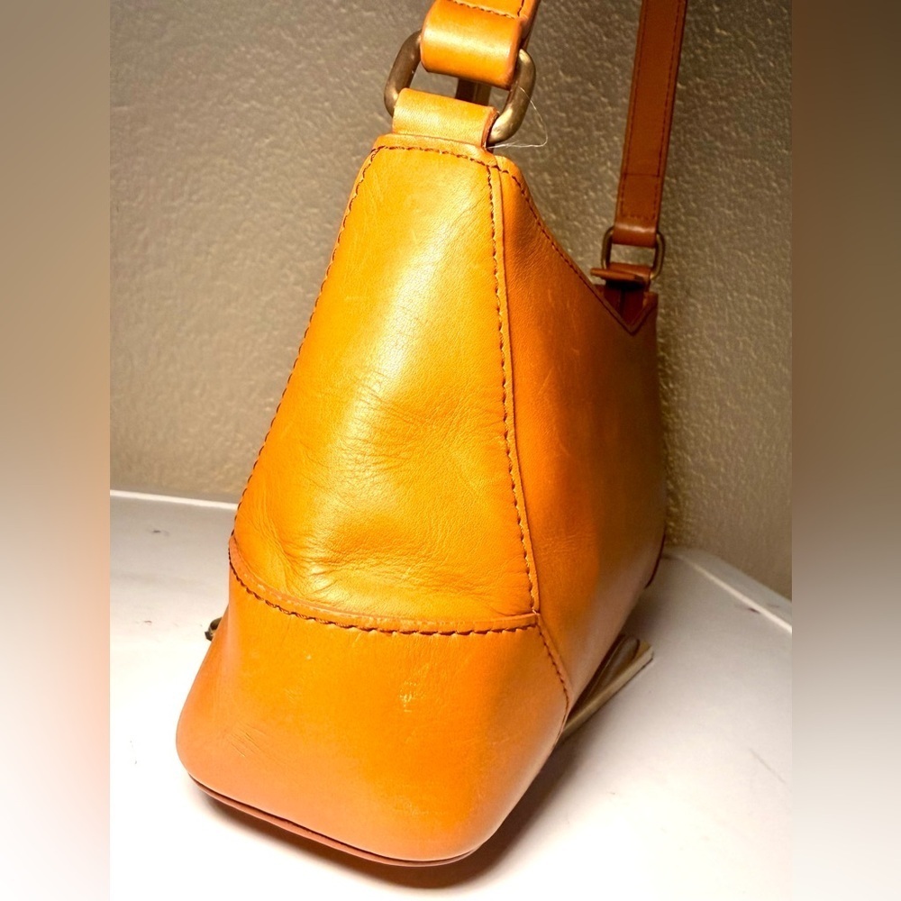 Burberry Vintage Leather Shoulder Bag | Nova Check Lining w/DB | Viral 20K Views - Picture 15 of 17